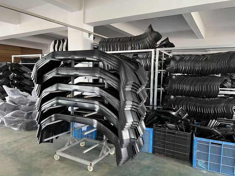 Yimi (Guangzhou) Automotive Parts Co, Ltd ligne de production du fabricant