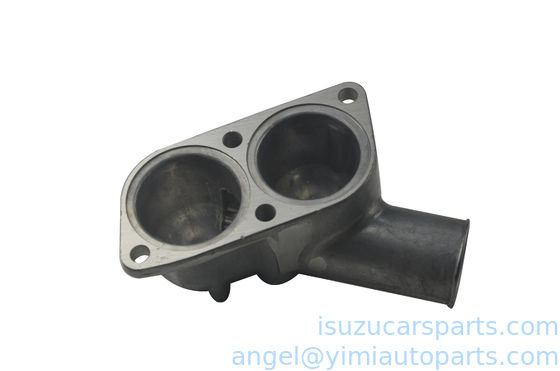Parties de refroidissement de voiture Isuzu Couverture de thermostat de voiture NPR 700P 4HE1 4HF1 8973727690