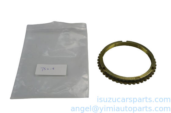Il s'agit d'un véhicule de type ISUZU MXA5R 4HF1