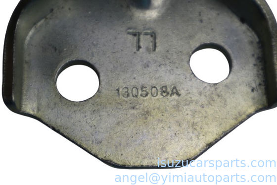 Il s'agit d'un véhicule de type ISUZU DMAX 2006
