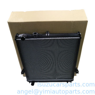 Réservoir de réparation NPR71 4HE1 Isuzu Radiateur automobile ASM 8973543650 8972136631