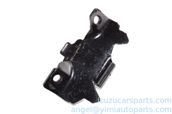 Le moteur de l'ISUZU DMAX2012 RM MUX est monté sur le moteur L C8980753762