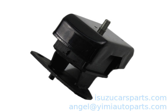 Le moteur de la ISUZU 700P 4HK1 4HE1