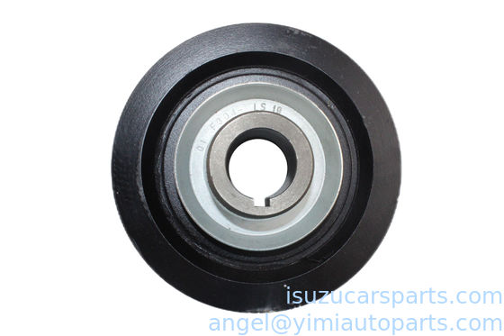 Il s'agit d'un véhicule de type ISUZU TFR54 NKR55 SD KY RM PUEELY Crankshaft 8944836831 1005050SA