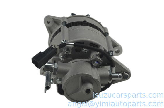 Parties moteur standard Isuzu ISUZU NPR 4BE1 Générateur 24V/45A 5812002831