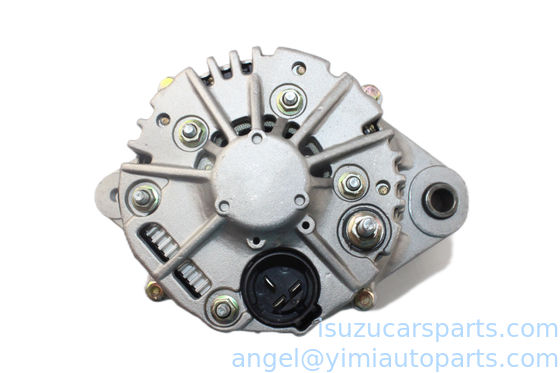Parties automobiles standard Isuzu TFR16 4ZD1 4ZE1 Générateur ASM 8944728170