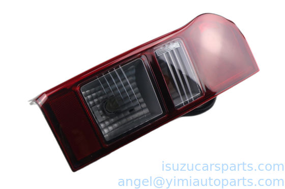 L'éclairage de l'arrière de la ISUZU DMAX 2012