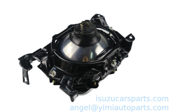 La lampe est équipée d'une lampe de type ISUZU TFR54 ASM RH 8944504230