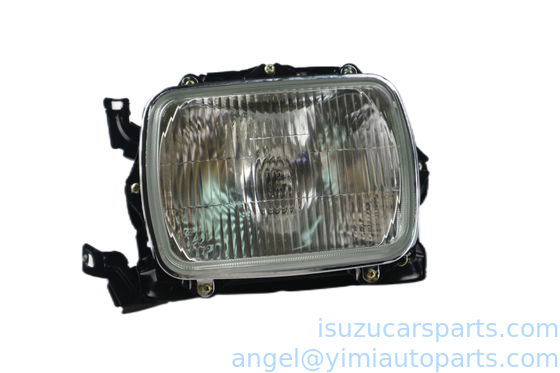 La lampe est équipée d'une lampe de type ISUZU TFR54 ASM RH 8944504230