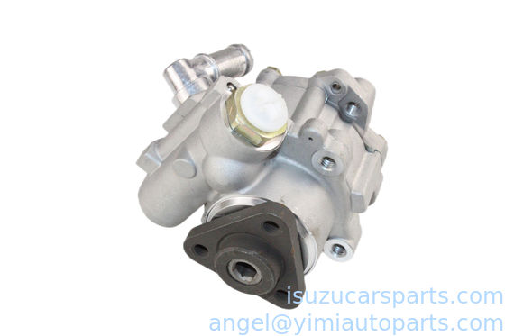 Parties de direction de voiture ISUZU NKR94 600P PUMPE ASM OIL P/S 8970842071 8972470610 8970755840