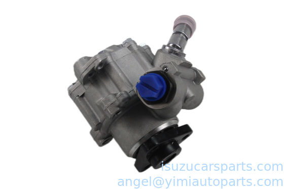 TFR54 55 4JB1 ISUZU Pompe à huile ASM P/S 8973319401 Pièces de direction automatique