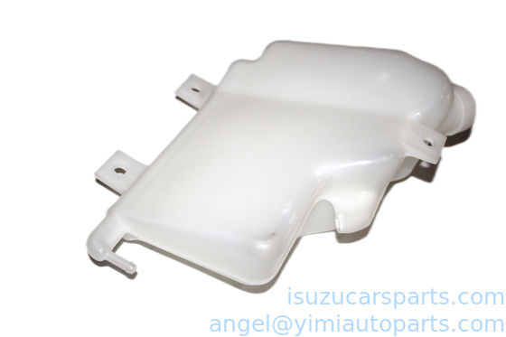 Il s'agit d'un véhicule de type ISUZU 700P 4HK1