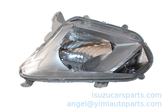 L'éclairage de la lampe de tête ISUZU DMAX 2017