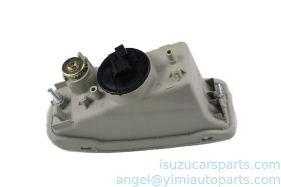L' ISUZU DMAX 2002 LAMP ASM FOG RH 8972375891 8973630110 8980301240 est une lampe à incandescence