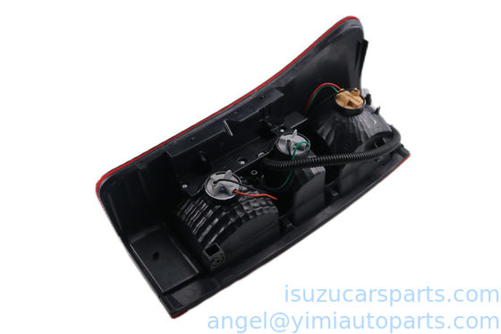 Lumière de queue Isuzu Dmax ASM R 8981254021