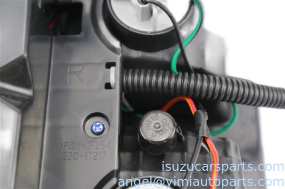 L'éclairage de l'arrière de la ISUZU DMAX2015 ASM R ((LED) rouge foncé 8982330920