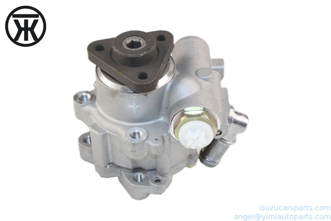 Parties de direction de voiture ISUZU NKR94 600P PUMPE ASM OIL P/S 8970842071 8972470610 8970755840