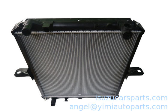 Le radiateur de voiture Isuzu de taille standard ASM NPR 700P 4HK1 8-98046663-0