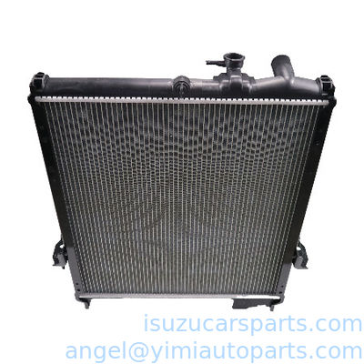Réservoir de réparation NPR71 4HE1 Isuzu Radiateur automobile ASM 8973543650 8972136631